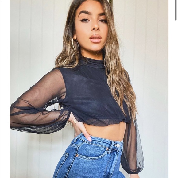 Boohoo Tops - BOOHOO Petite Mesh Volume Sleeve Crop Top